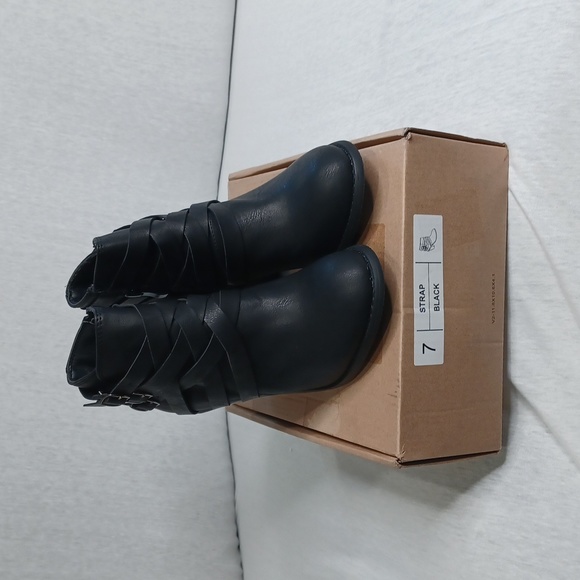 Journee Collection Strap Heeled Boots - Picture 2 of 8